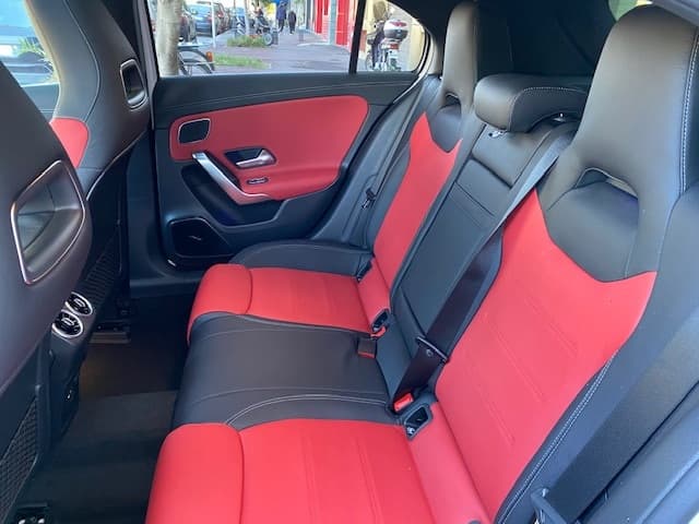 Mercedes-benz A200 2021