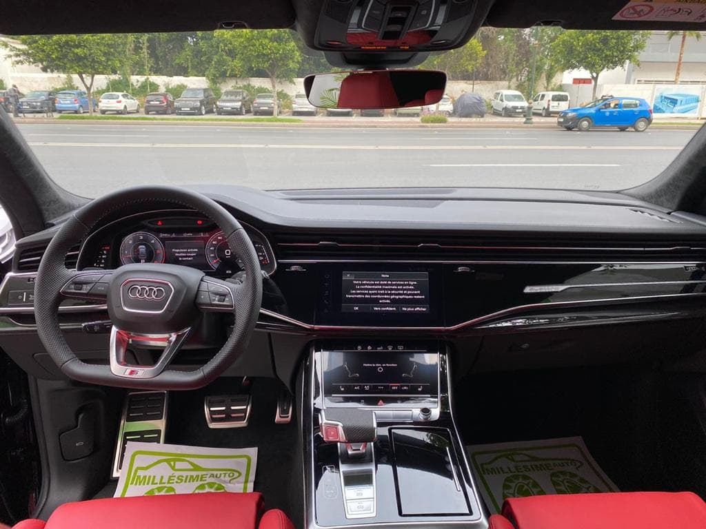 Audi Q8 S line 2021