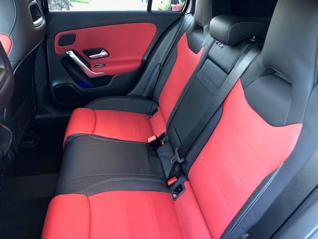 Mercedes-benz A200 2021