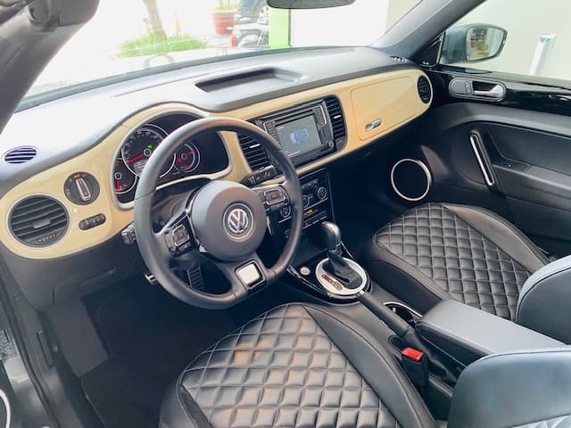 Volkswagen BEETLE 2021