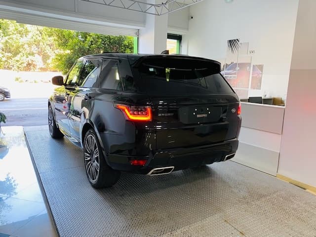 Land Rover Sport 2021