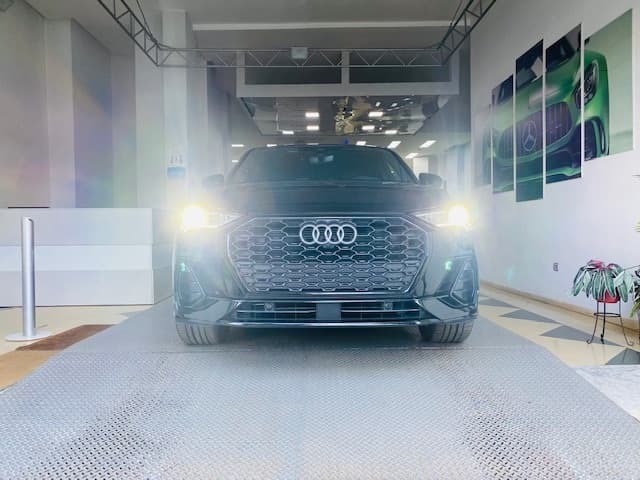 Audi Q3 2021