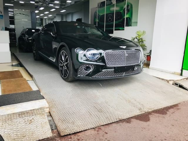 Bentley continental GT 2021