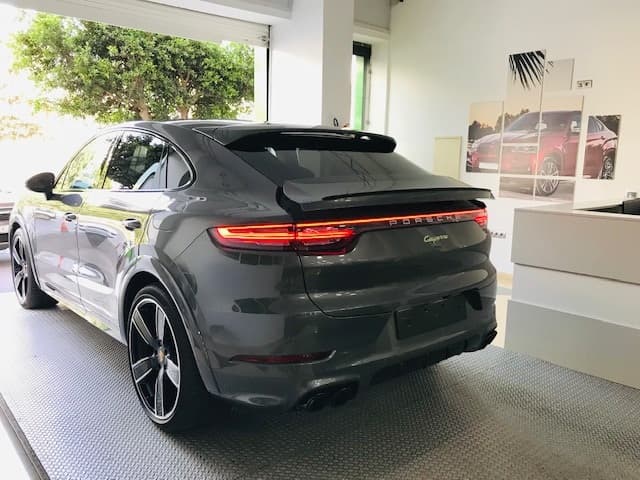 Porsche Cayenne Hybride 2021
