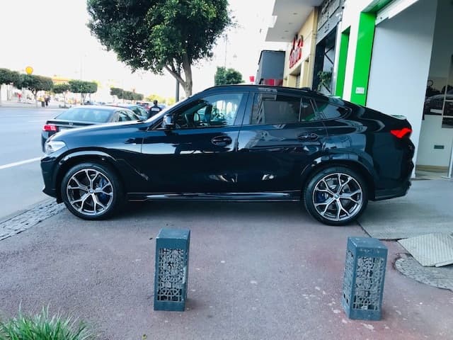 BMW x6 2021