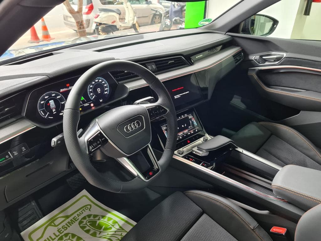 Audi E-TRON 50 2022