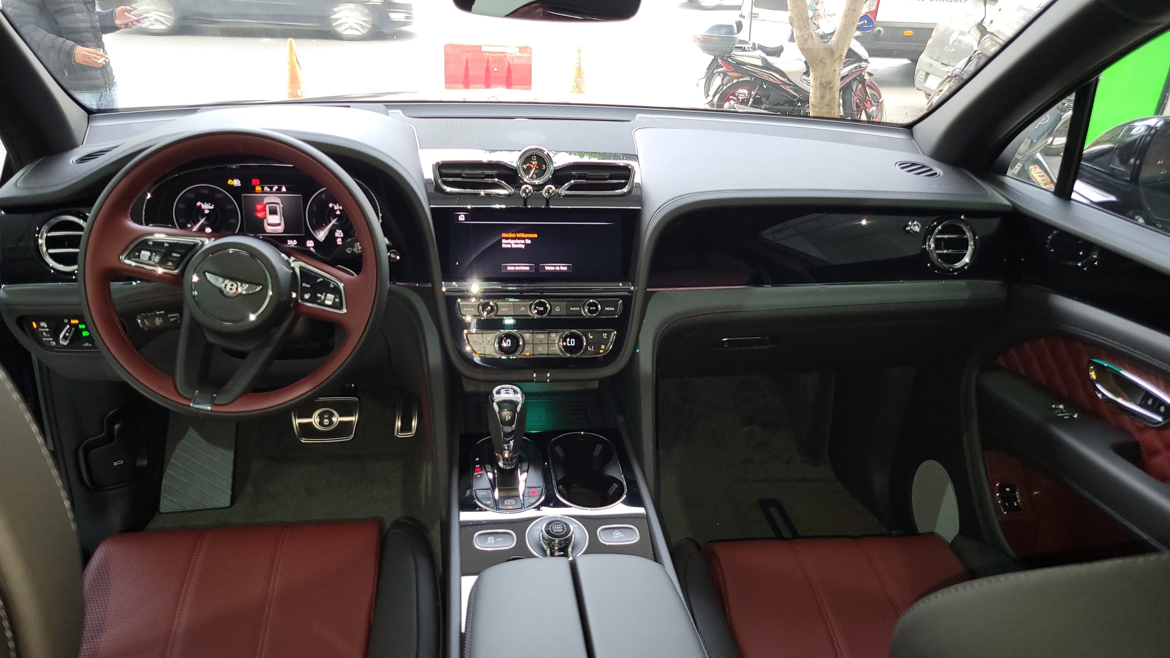 Bentley Bentayga 2022