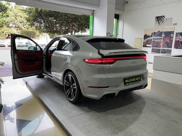 Porsche Cayenne 2023
