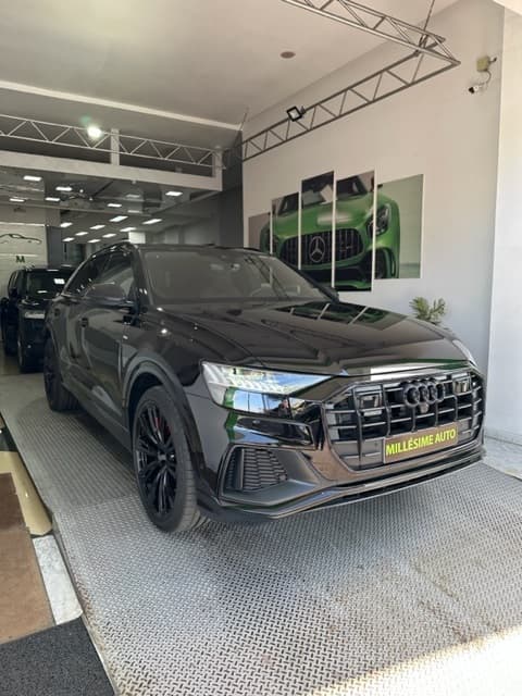 Audi Q8 S line 2023