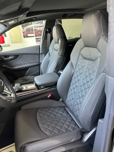 Audi Q8 S line 2023