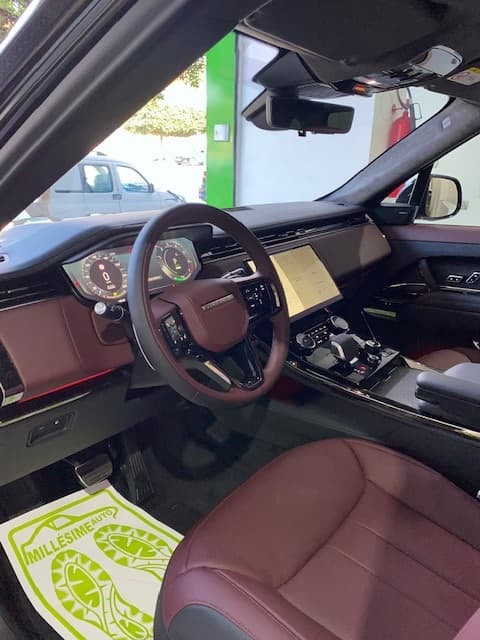 Land Rover Sport 2023