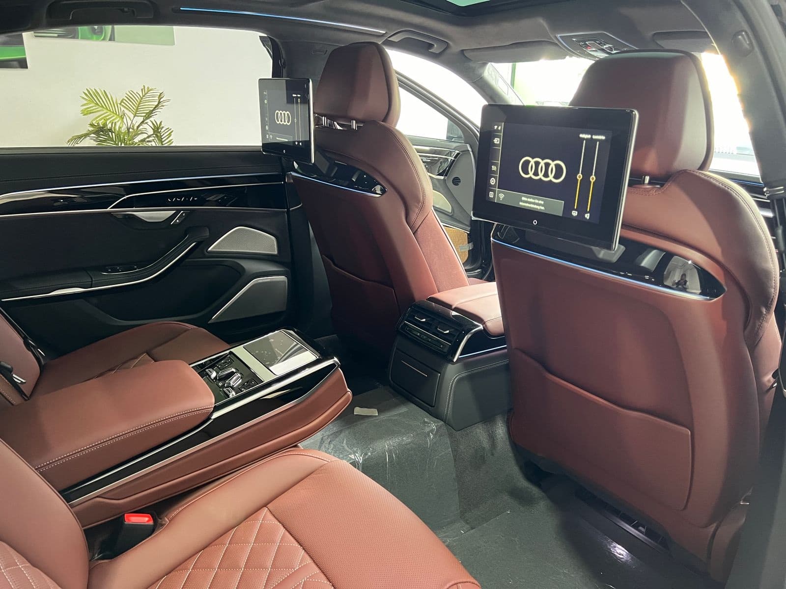 Audi A8L S Line 2024