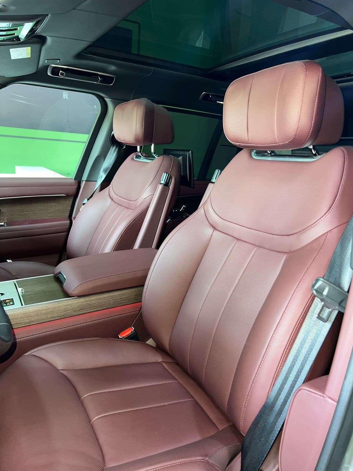 Land Rover vogue 2024