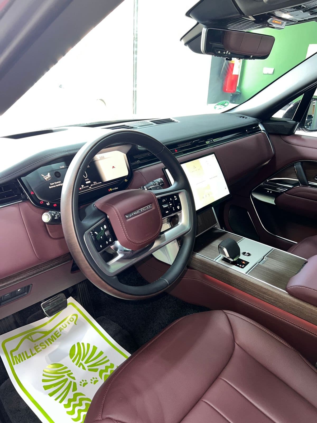 Land Rover vogue 2024