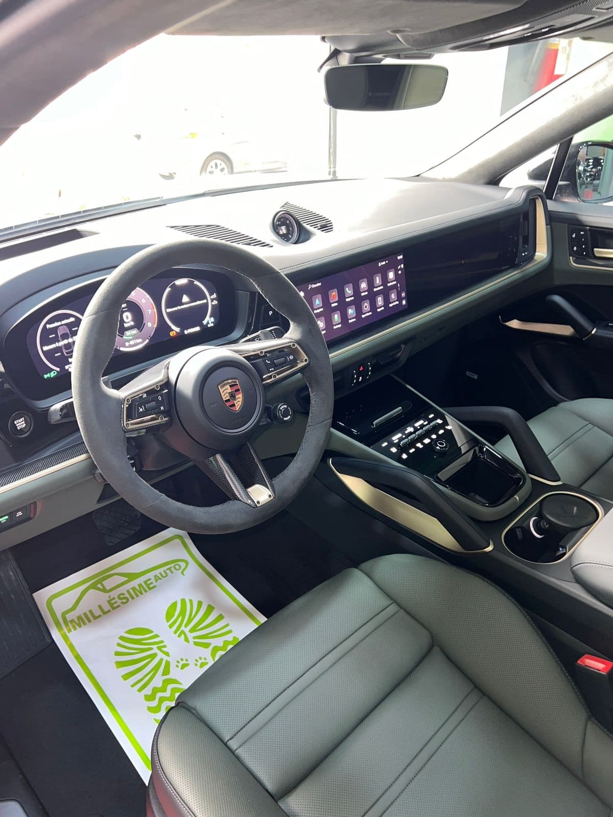 Porsche Cayenne 2024