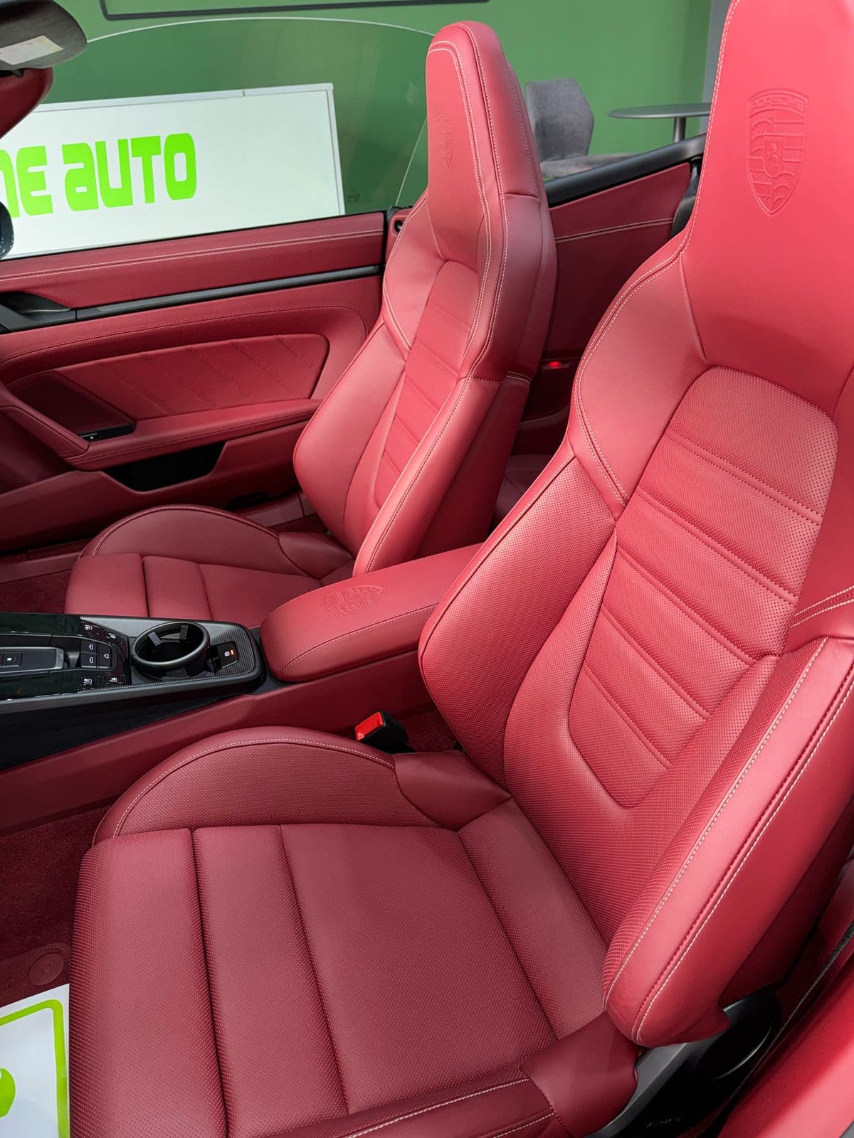 Porsche Carreras 911 2025