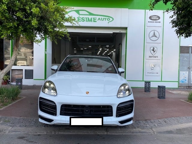 Porsche Cayenne Hybride 2021